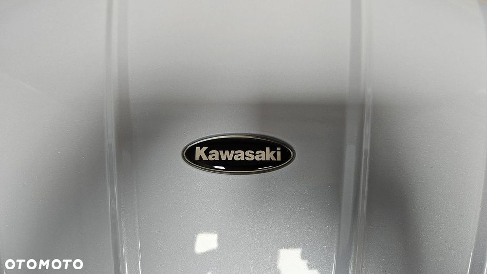 Nakładka na kufer centralny Kawasaki GTR 1400  131LUU00-XX - 6