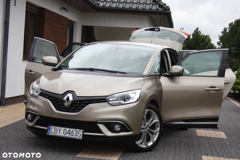 Renault Scenic - 1