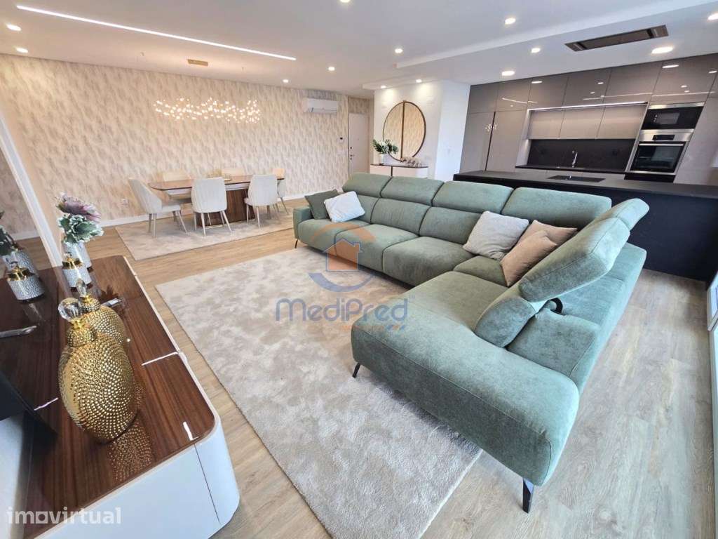 Apartamento T3 com BOX em Condomínio Privado com Piscina | Odivelas - Grande imagem: 2/95