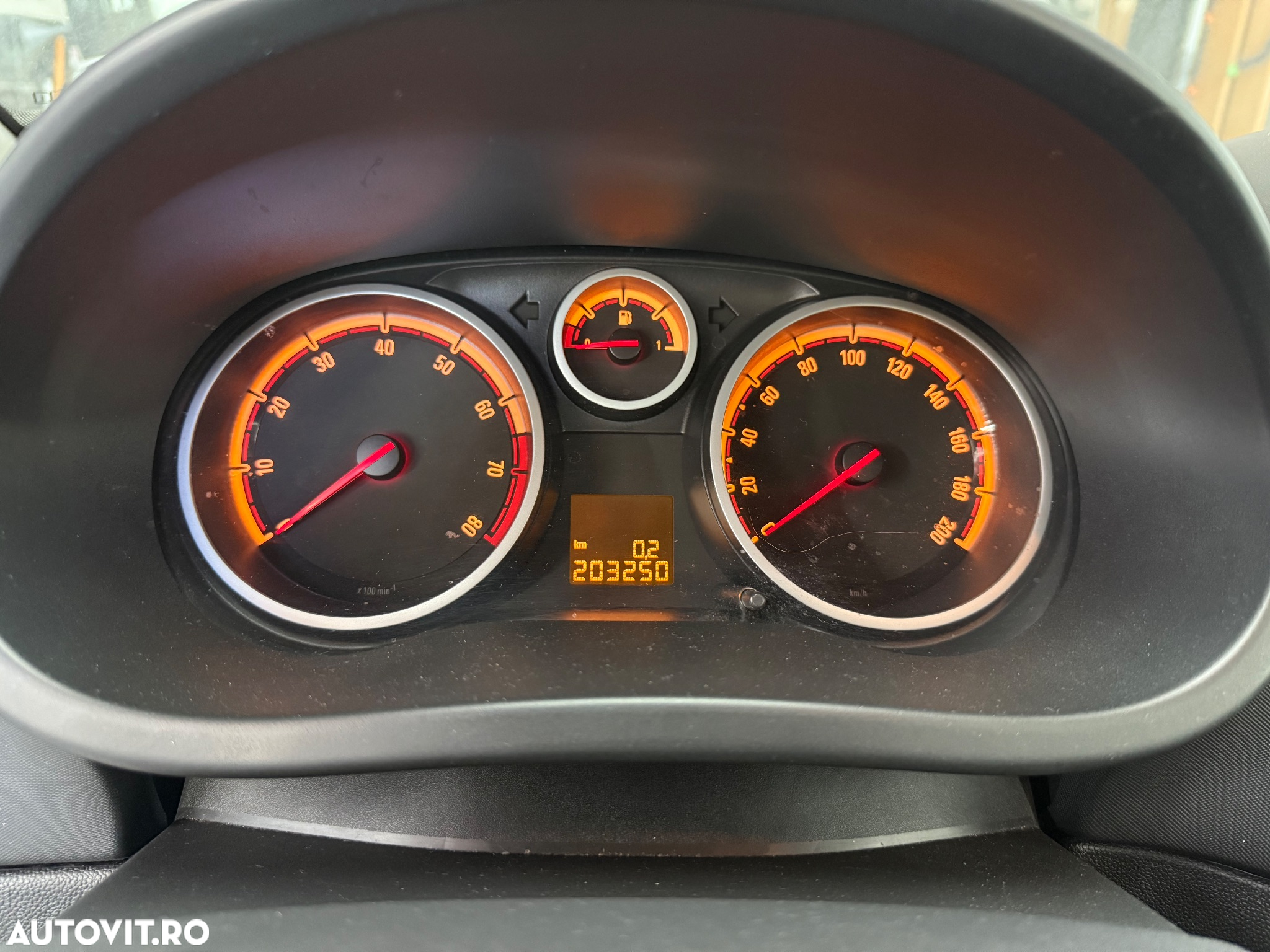 Opel Corsa Combo 1.4 Twinport - 22
