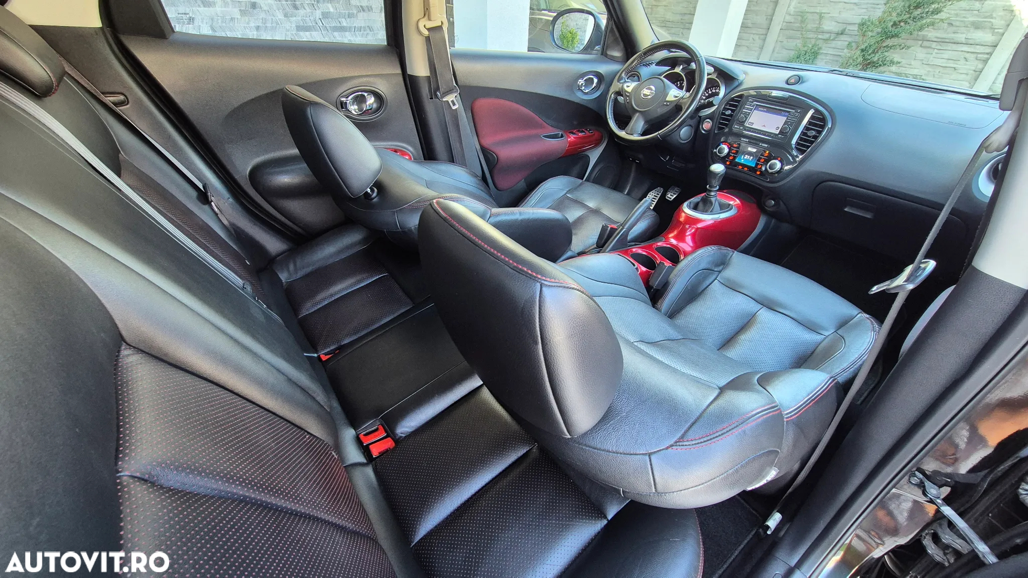 Nissan Juke 1.6L DIG-T Tekna - 6