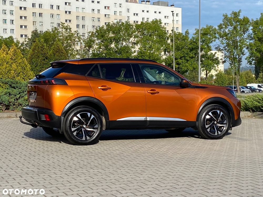 Peugeot 2008 1.5 BlueHDi Allure S&S - 21