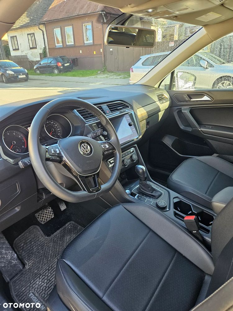 Volkswagen Tiguan Allspace 2.0 TSI 4Mot Highline DSG - 10