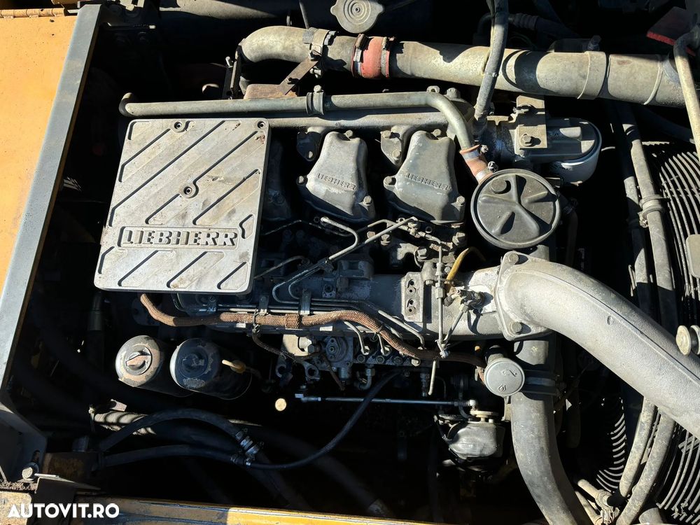 Liebherr R 924B HDSL LITRONIC - 10