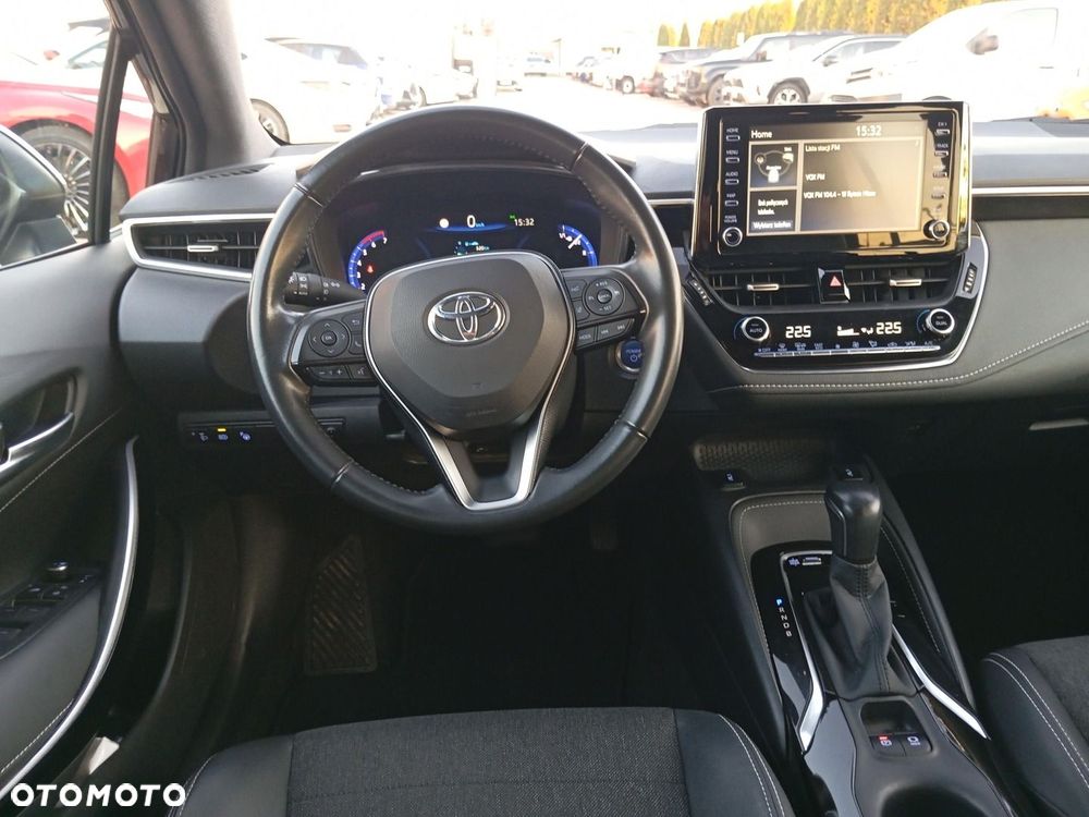 Toyota Corolla 1.8 Hybrid Comfort - 17