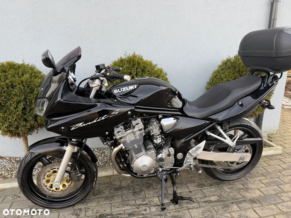 Suzuki Bandit - 31
