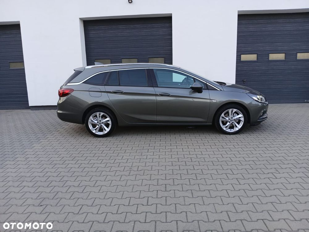 Opel Astra 1.4 Turbo Innovation - 14