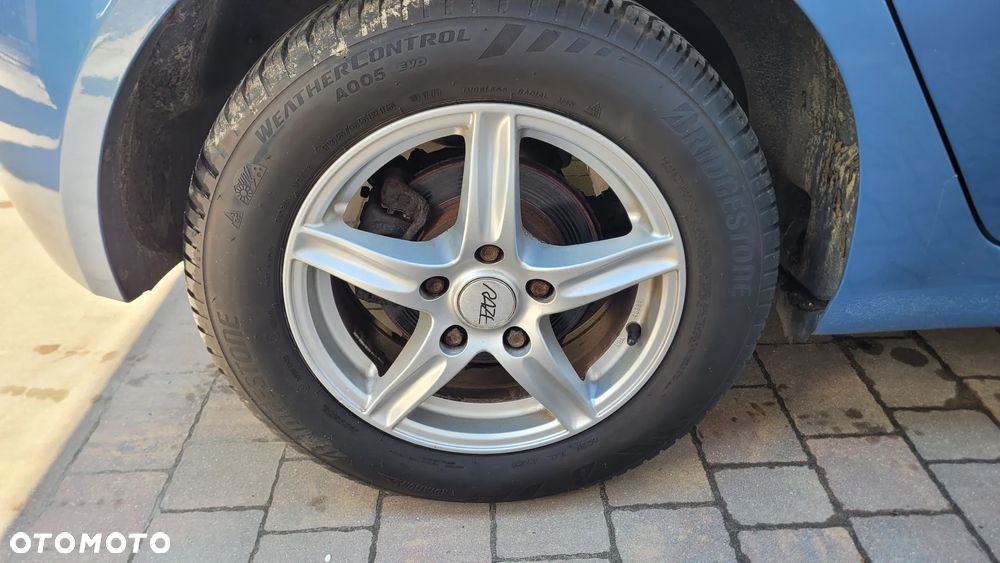 Hyundai ix20 1.4 CRDi Comfort - 13
