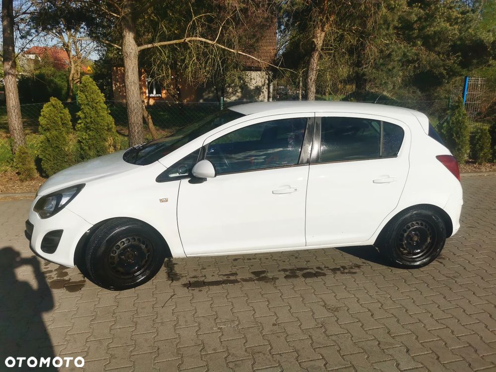 Opel Corsa 2011 photo 4