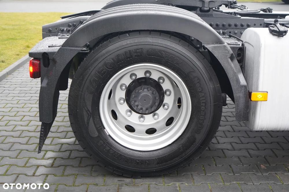 Volvo FH 460 /  KLIMA POSTOJOWA / STANDARD / I-SHIFT / - 22