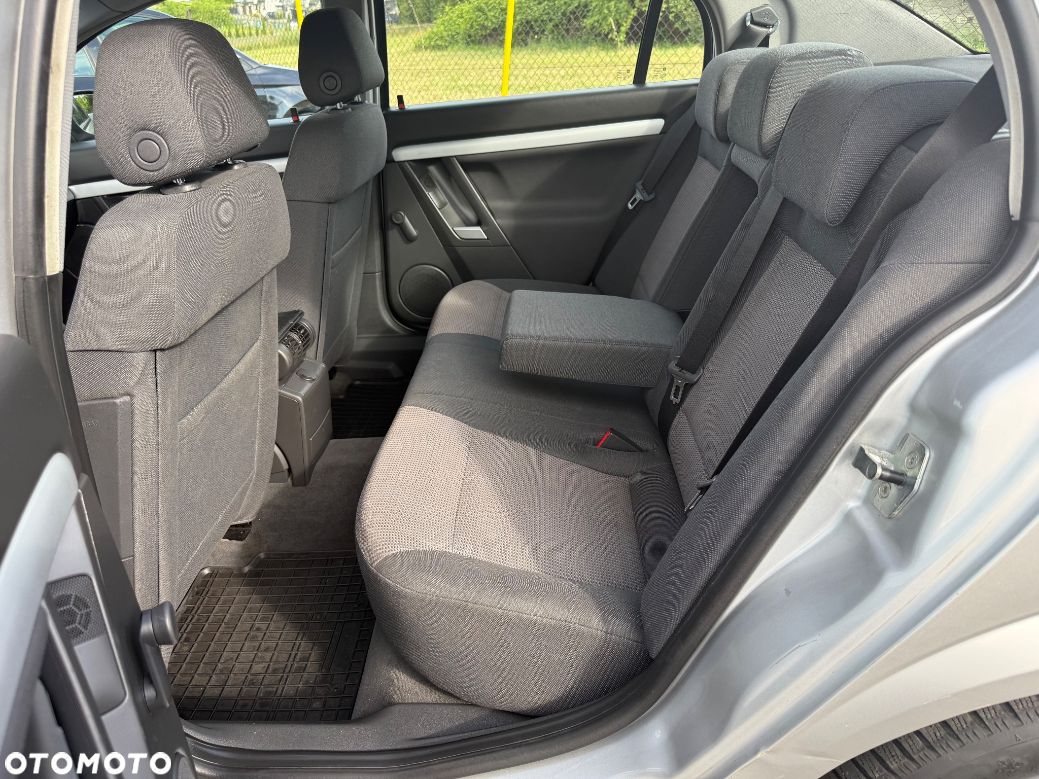 Opel Vectra 1.8 Comfort - 13
