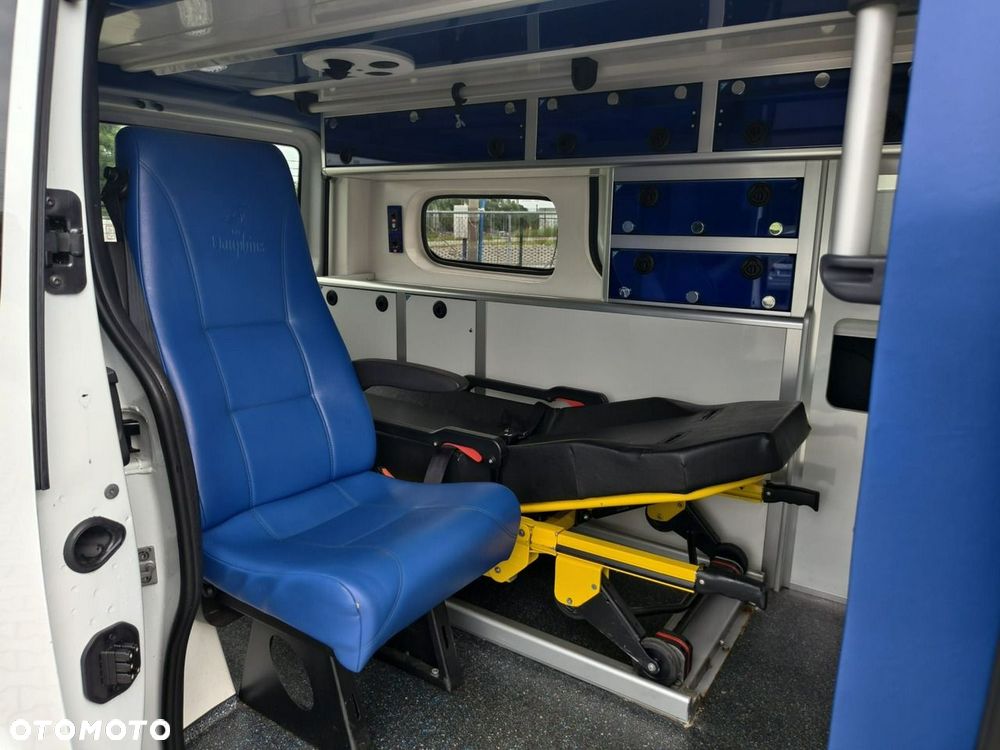 Opel Vivaro - 25