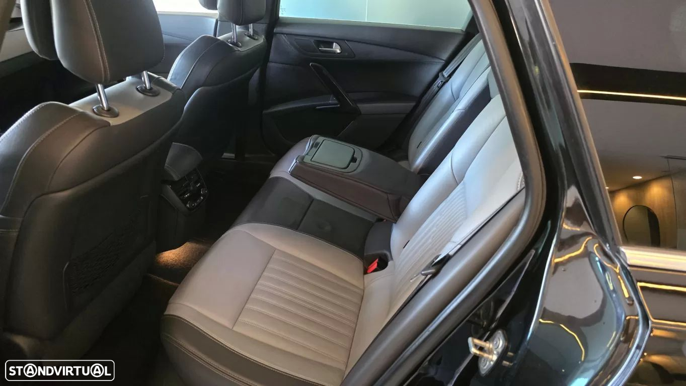 Peugeot 508 RXH 2.0 HDi Hybrid4 Limited Edition 2-Tronic - 40