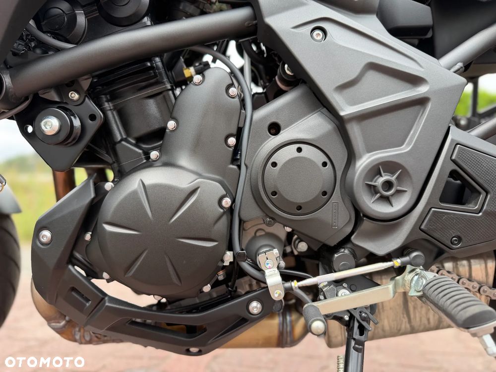Kawasaki Versys 650 - 5