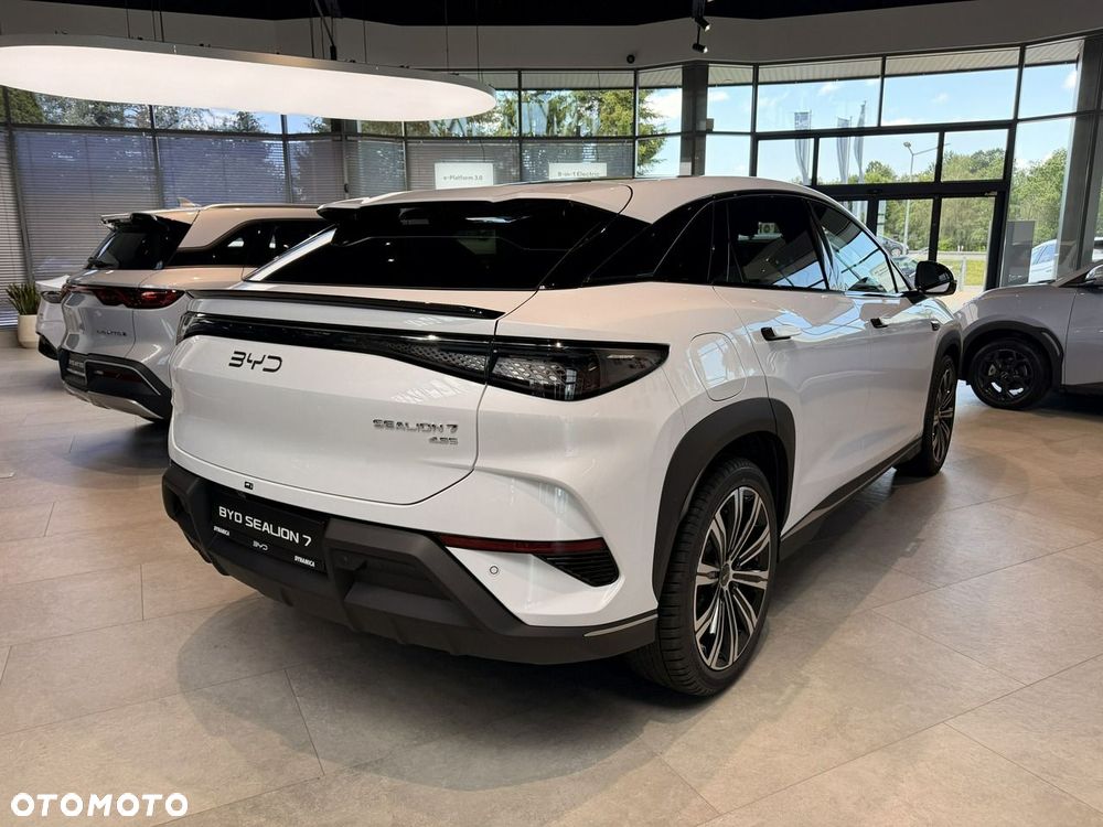 BYD Sealion 7 - 5