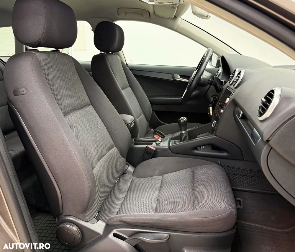 Audi A3 Sportback 1.2 TFSI Attraction - 20