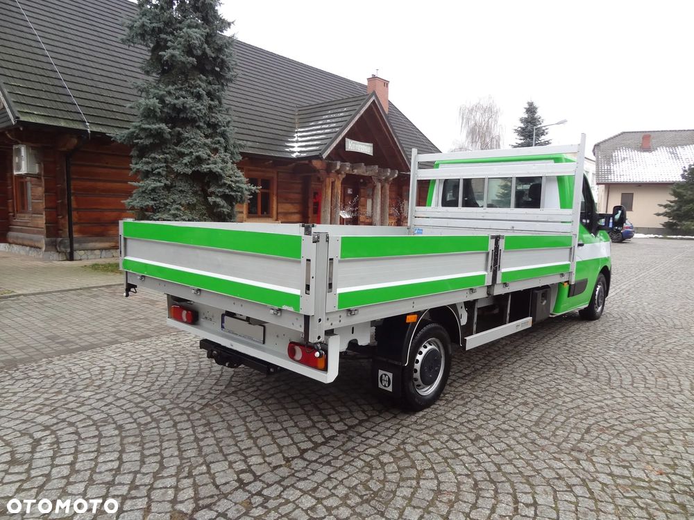 Renault Master Skrzynia 4,0m 2021r - 10