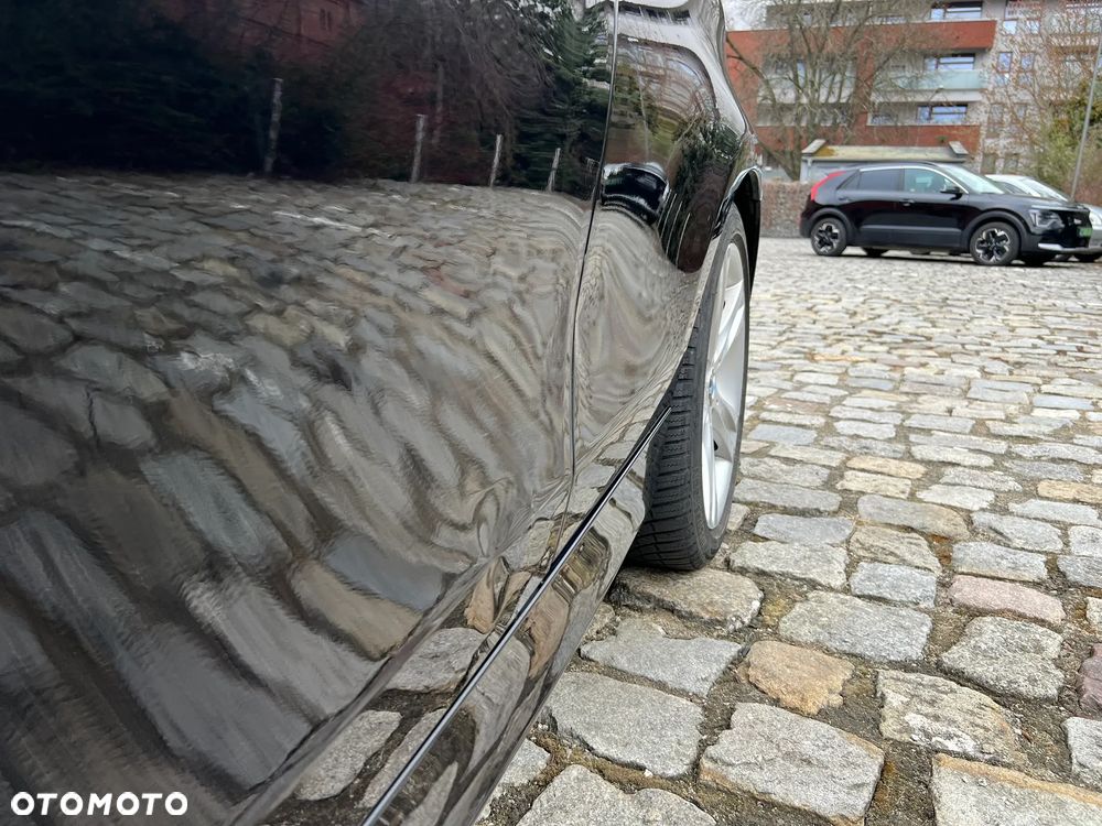 BMW Seria 1 118d Edition Sport - 13