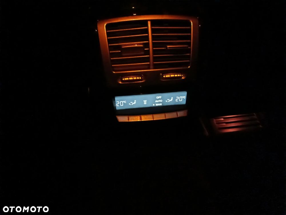 Mercedes-Benz Klasa S 400 7G-TRONIC - 24