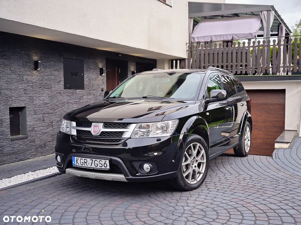 Fiat Freemont 2.0 Multijet Black Code AWD - 1