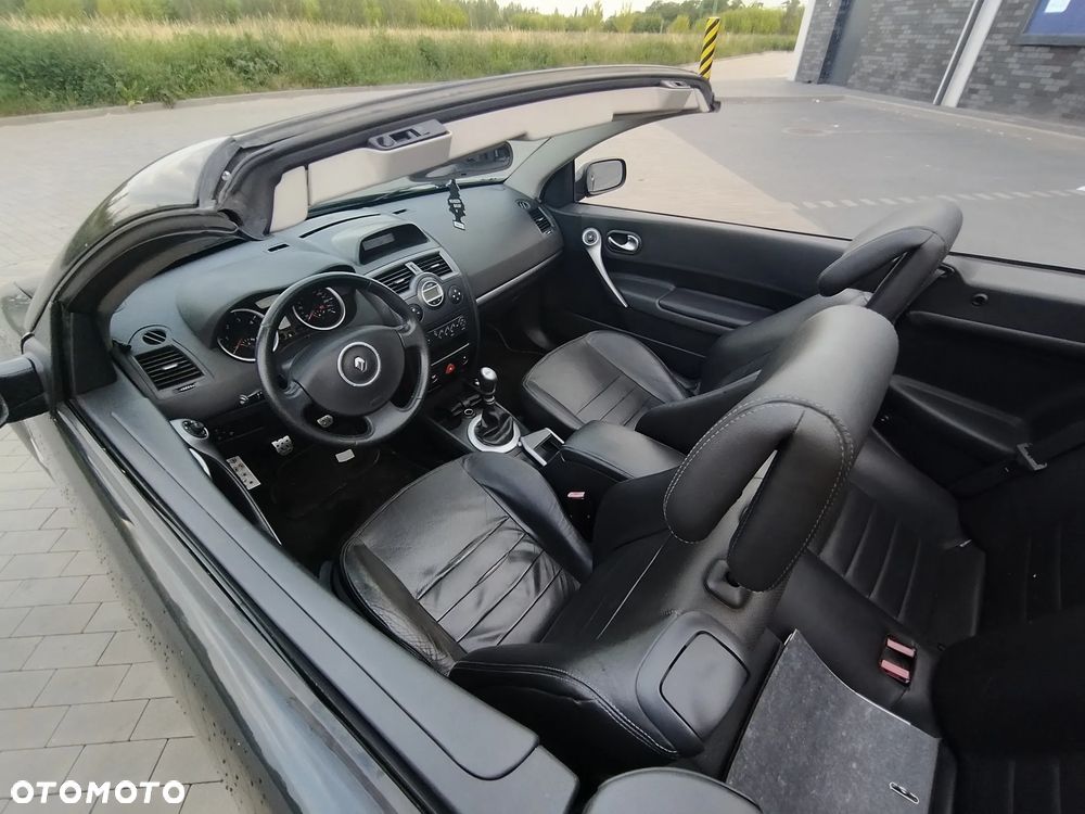 Renault Megane 1.9 dCi FAP Limited - 11