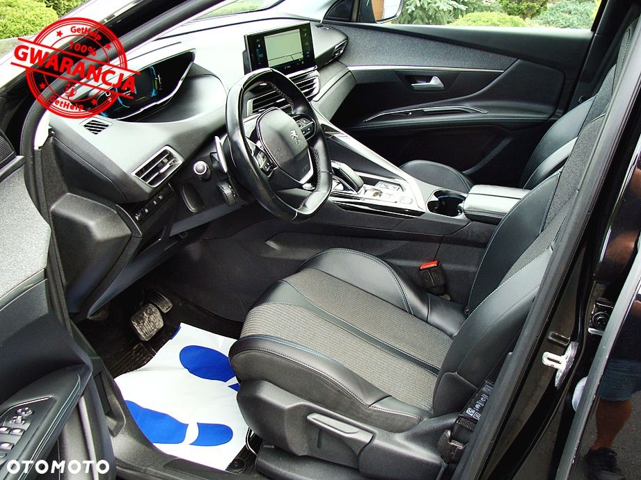 Peugeot 3008 1.6 PureTech Hybrid4 PHEV Allure Pack S&S EAT8 - 17