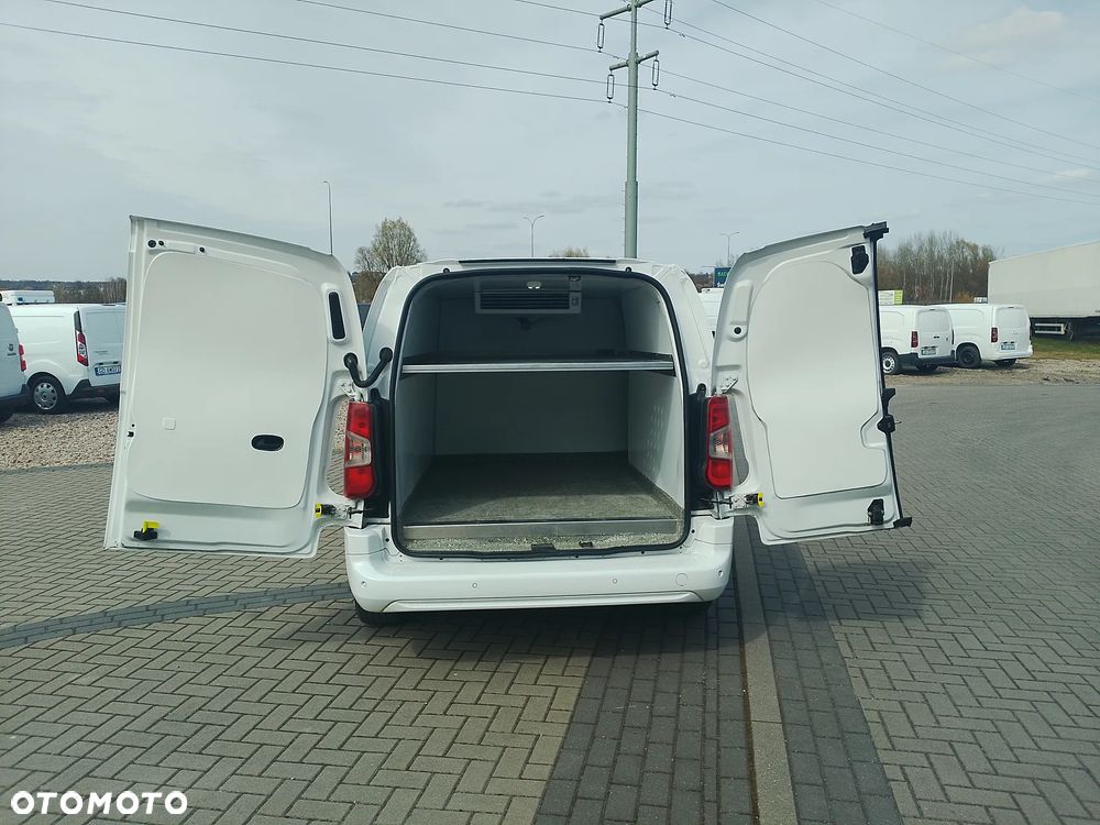 Peugeot Partner Proace Berlingo Combo Doblo L2 Izoterma Chłodnia Salon PL półka Inox 3 osoby - 1