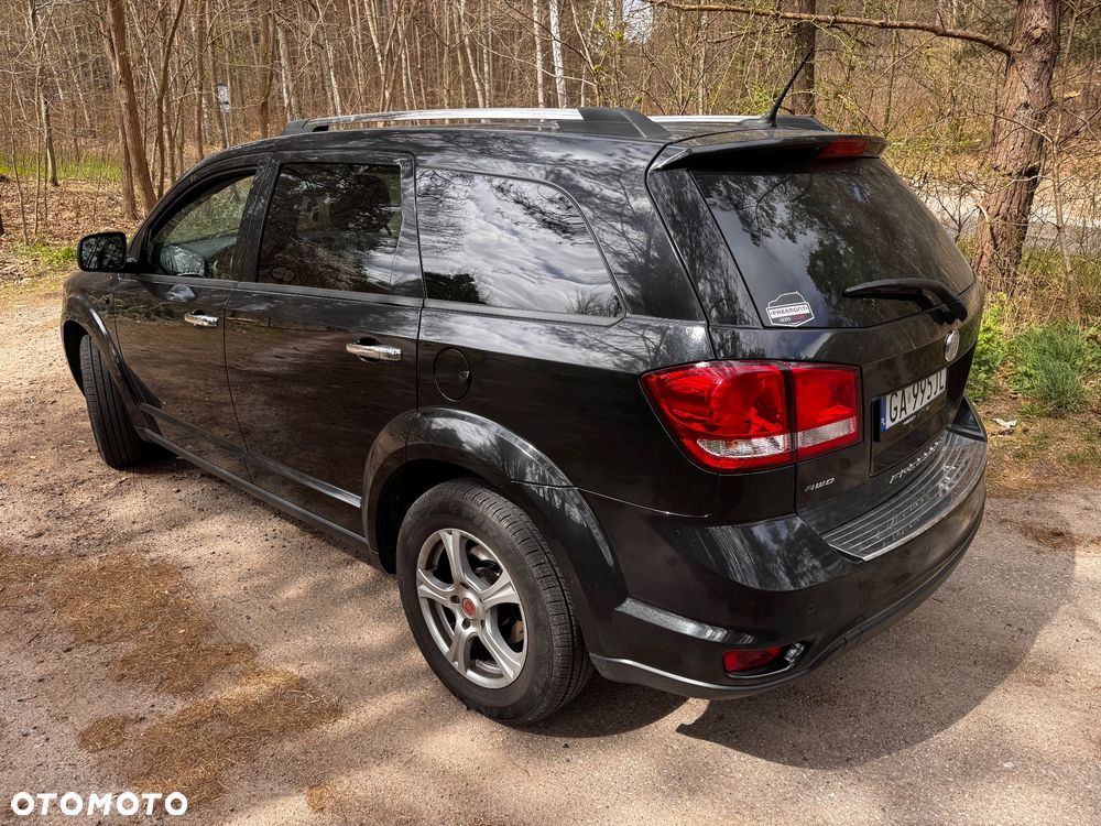 Fiat Freemont 2.0 Multijet Lounge AWD - 4