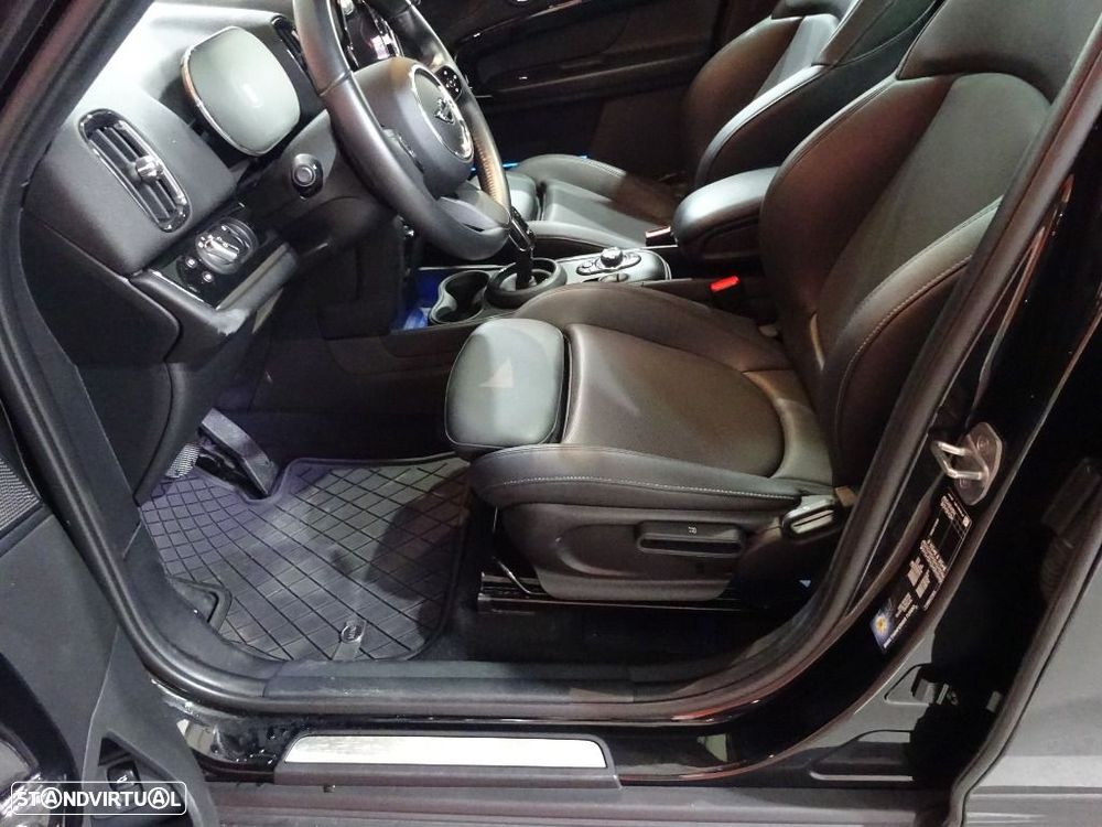 MINI Countryman Cooper Classic Auto - 12