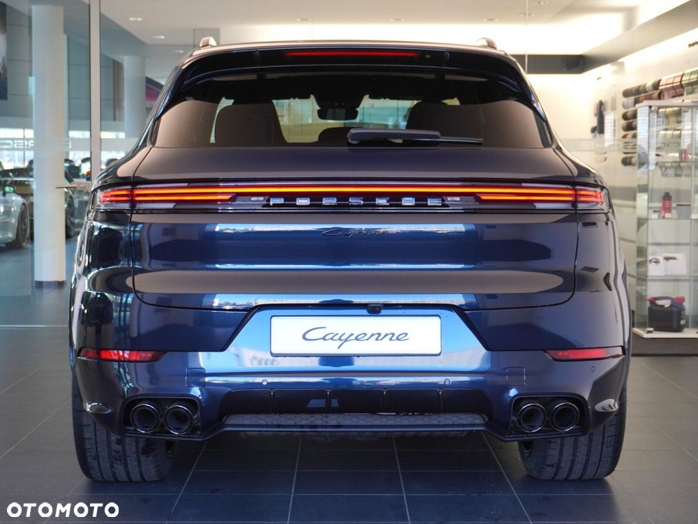 Porsche Cayenne E-Hybrid PHEV Black Edition - 17