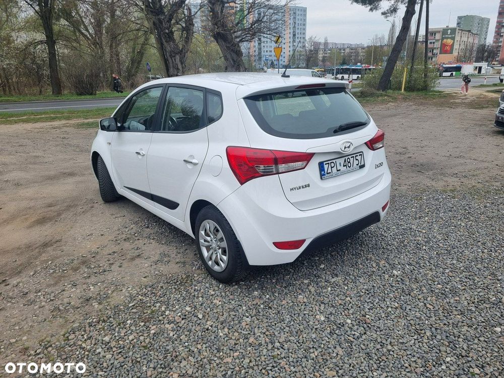 Hyundai ix20 - 4
