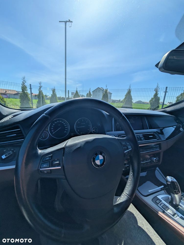 BMW Seria 5 - 26