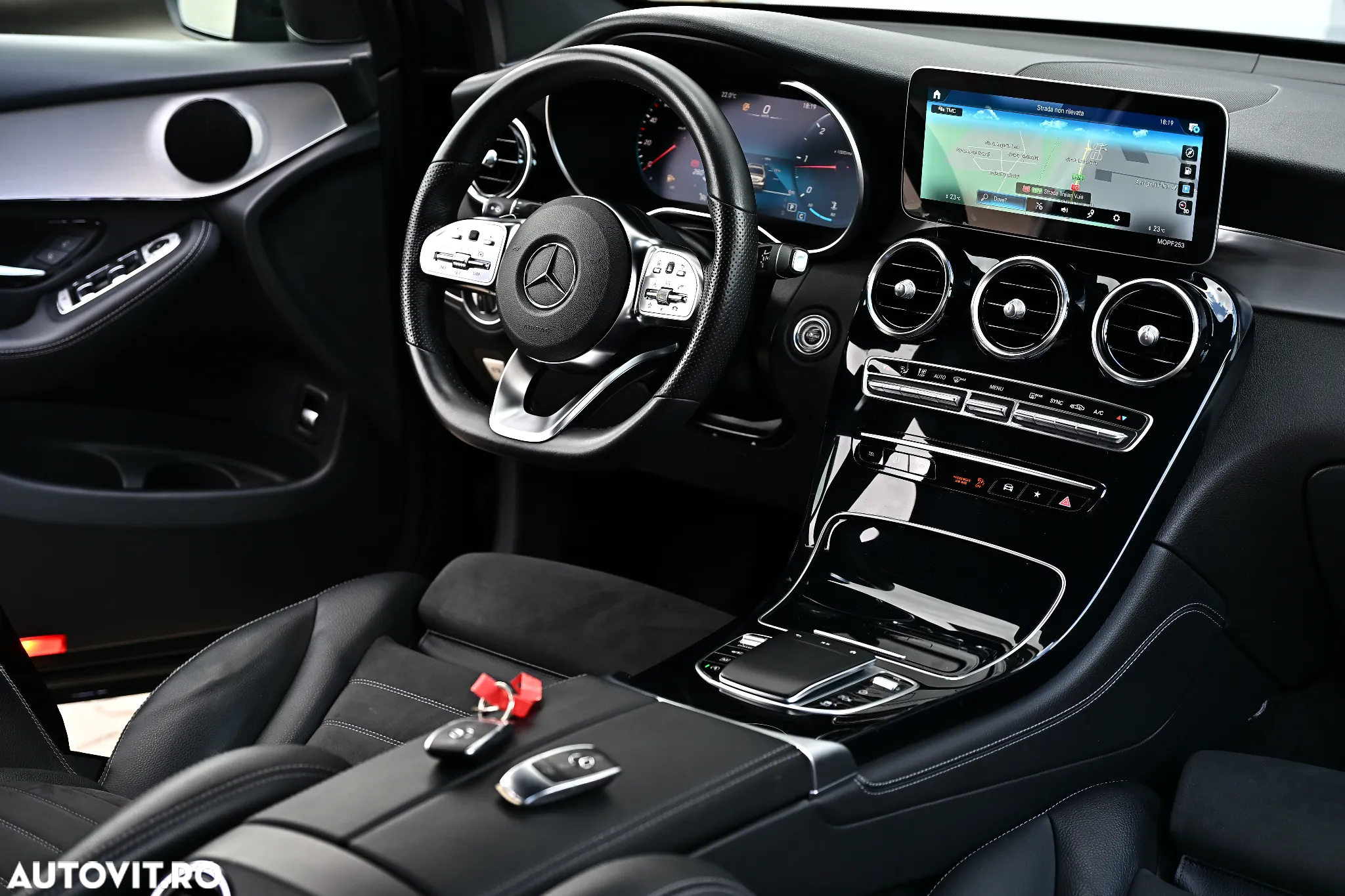 Mercedes-Benz GLC 220 d 4Matic 9G-TRONIC Edition AMG Line - 34