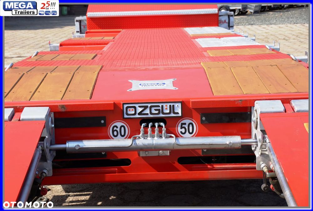 Inny Laweta 3 osie, 4 x zagłębienia kół, 58 T DMC !!! - 39