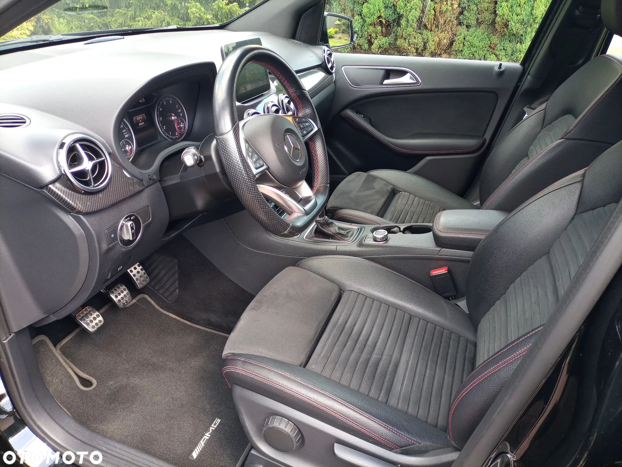 Mercedes-Benz Klasa B 180 AMG Line - 8