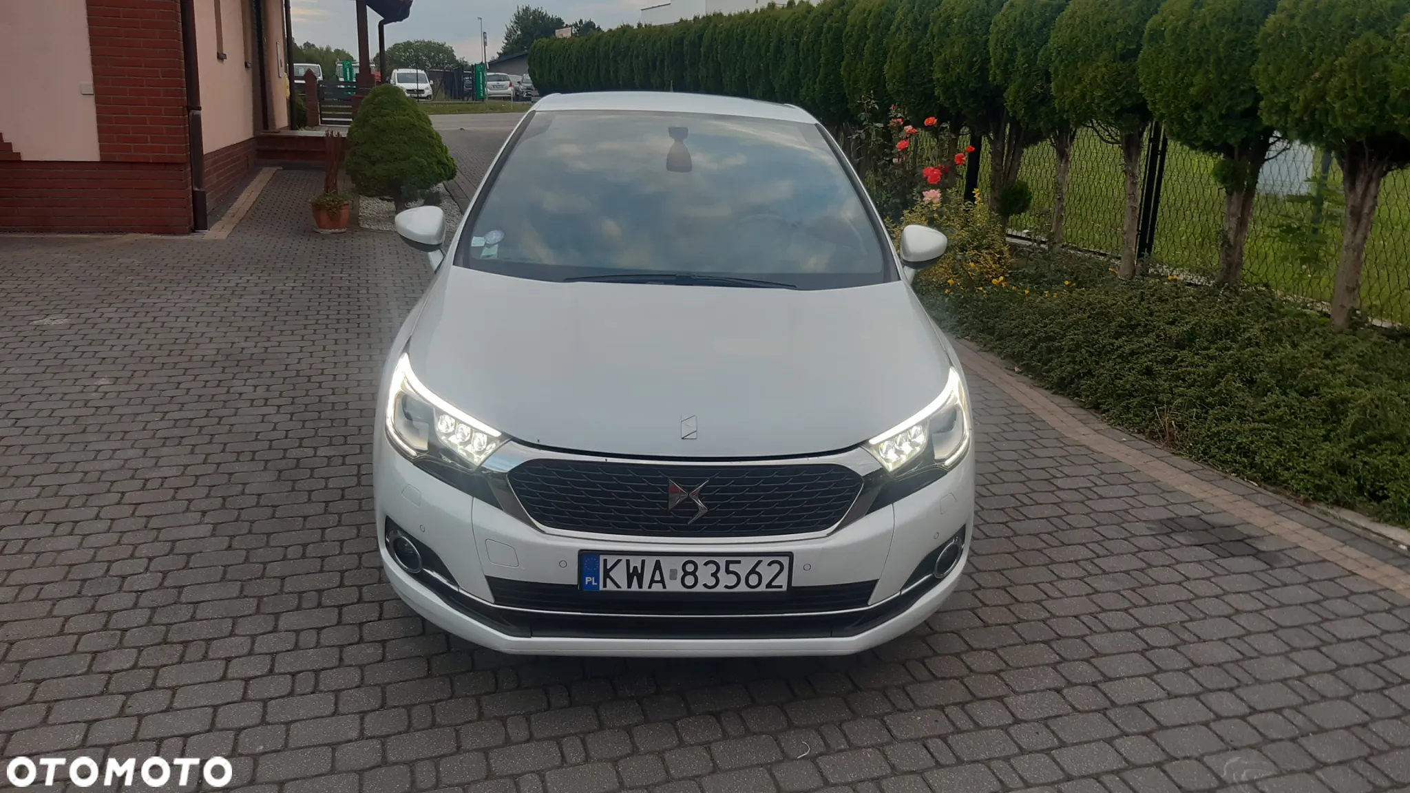 DS Automobiles DS 4 - 30