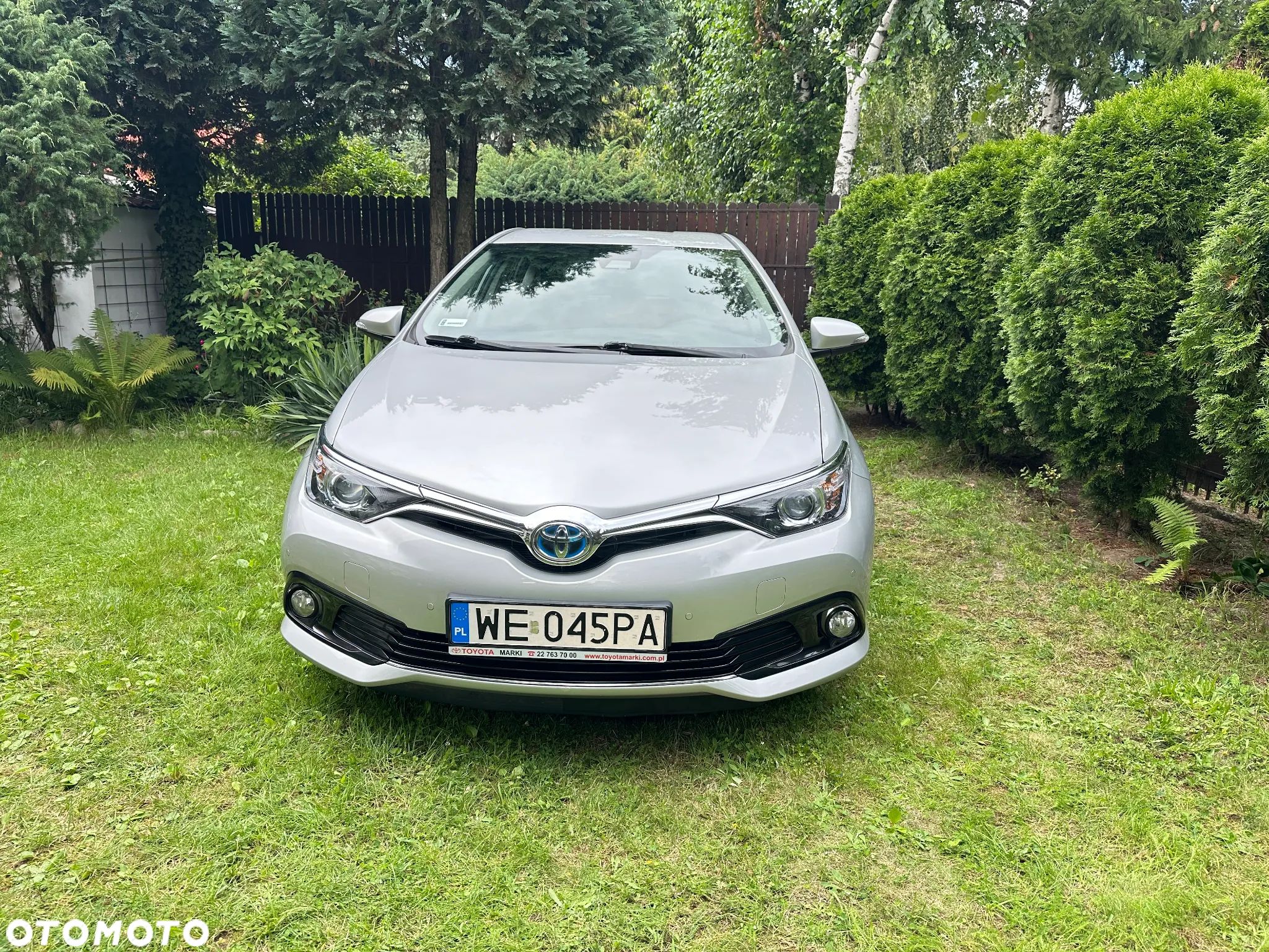 Toyota Auris Hybrid 135 Comfort - 1