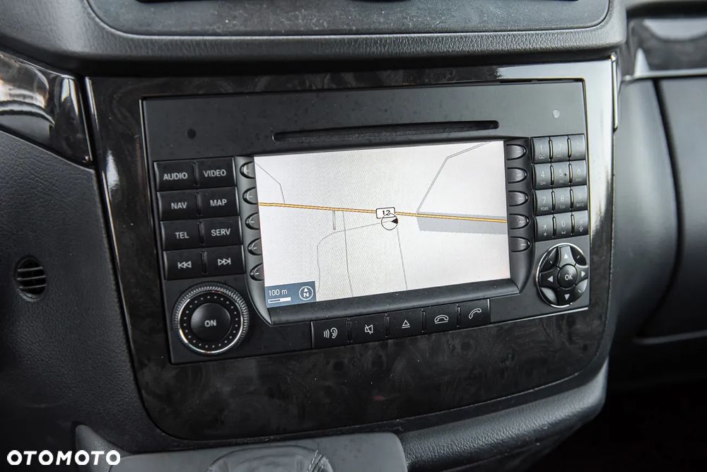 Mercedes-Benz Viano 3.0 CDI DPF lang Automatik Trend - 18