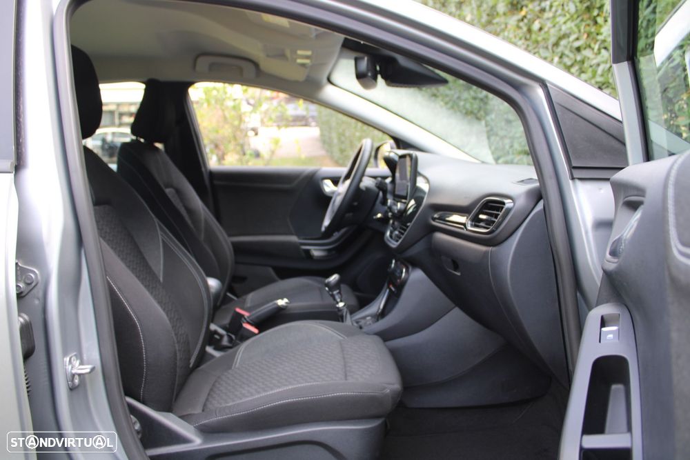 Ford Puma 1.0 EcoBoost Hybrid TITANIUM DESIGN - 25