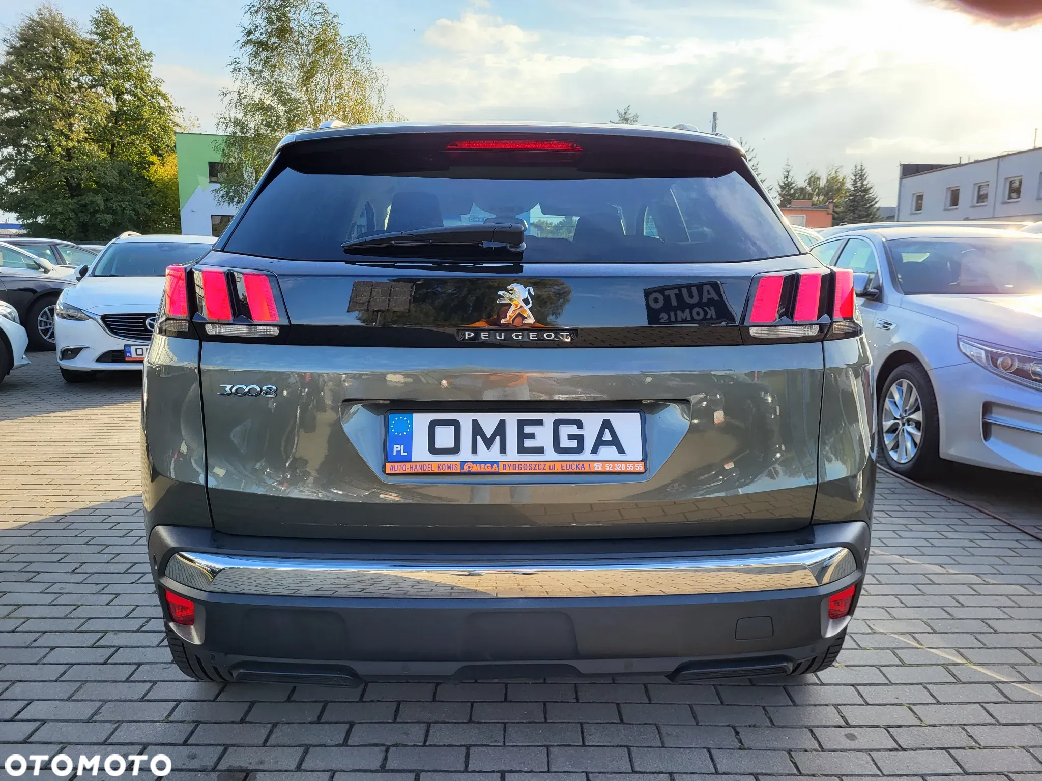 Peugeot 3008 1.5 BlueHDi Allure S&S EAT8 - 6