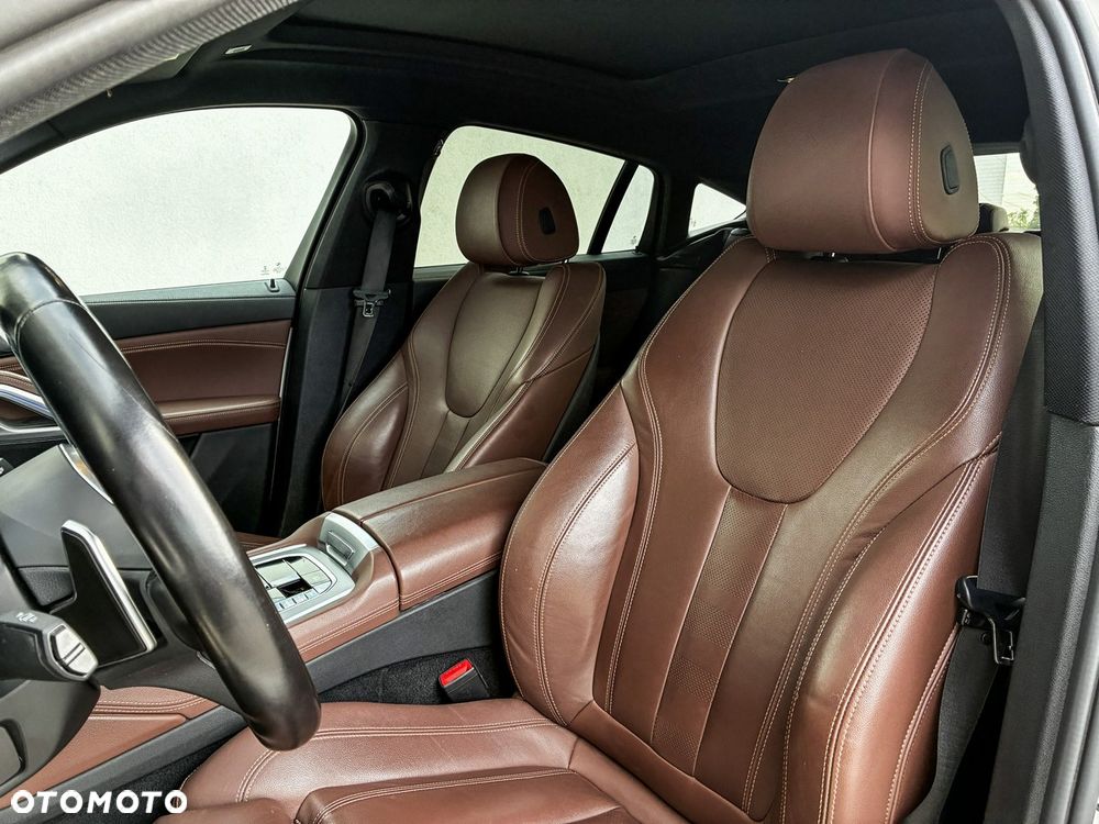 BMW X6 - 24