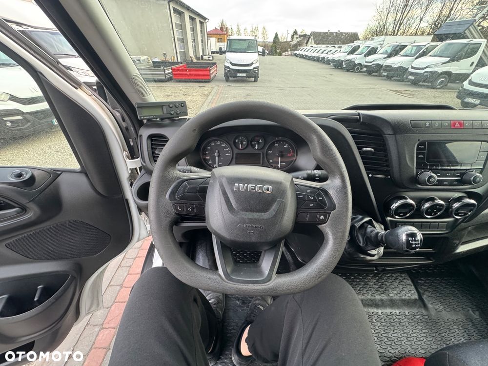 Iveco DAILY 35C18 50C15 50C17 35C14 35C15 35C17 35C18 70C17 72C15 70C18 Chłodnia Mroźnia carrier xarios 8 euro palet - 17