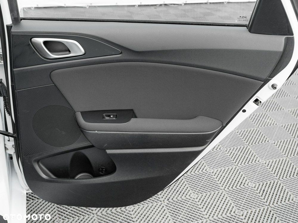 Kia Ceed 1.0 T-GDI S - 26