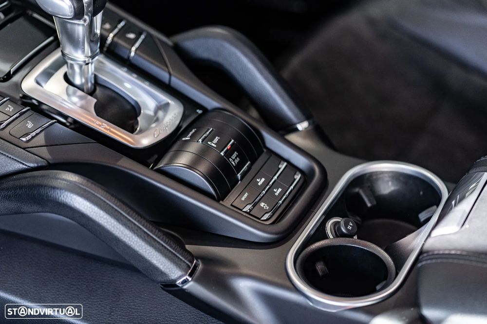 Porsche Cayenne S E-Hybrid - 17