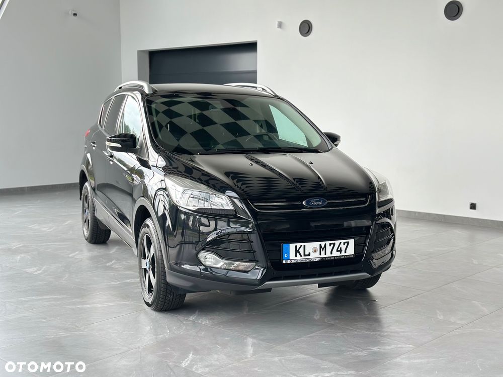 Ford Kuga 1.5 EcoBoost 2x4 Black & Silver - 6