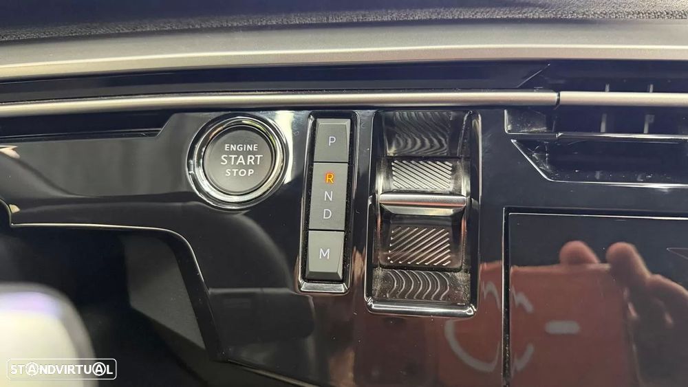 Peugeot 5008 1.2 Hybrid Allure e-DCS6 - 11