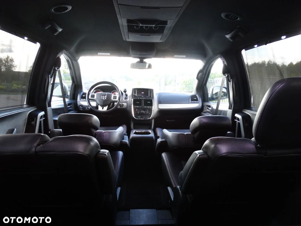 Dodge Grand Caravan 3.6 R/T - 13