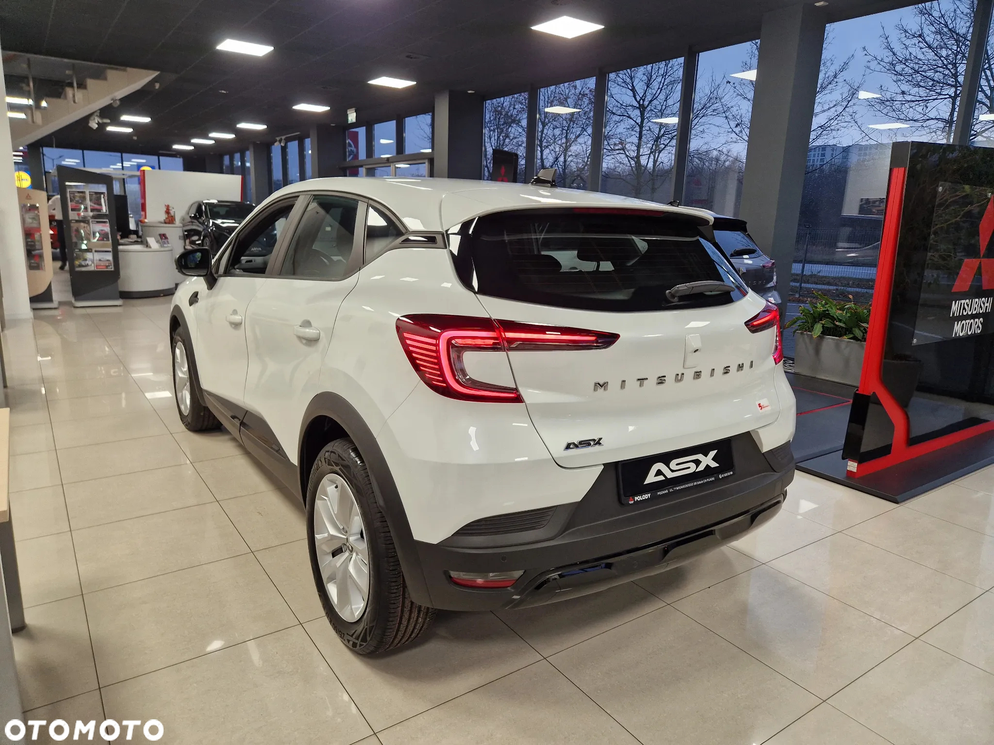 Mitsubishi ASX - 5
