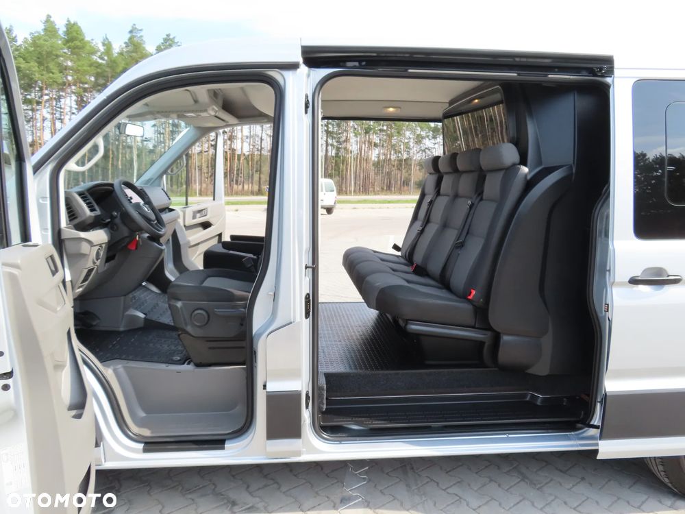 Volkswagen Crafter 35 BiTDI 2.0 177 KM AUTOMAT 6-Cio Os.+ 1036 Kg Ładowność MIXTO Indywidualna Zabudowa VIP, L2H1 Furgon Blaszak, 5905 mm Dł, FULL LED, DRZWI PRZESUWNE Z OBU STRON, HAK 3000 Kg, Rozstaw Osi 3665 mm, Stan Wizualny I Techniczny NOWY Tak Jak Z Taśmy Produkcyjnej Gotowy Dostępny OKAZJA POLECAM - 31