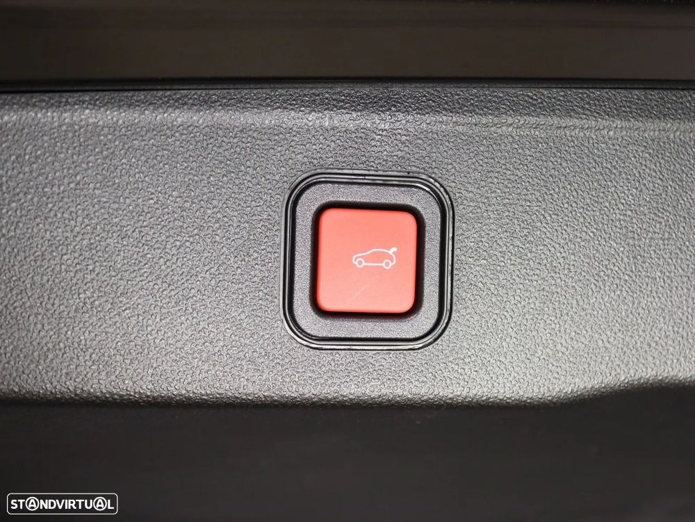 Jeep Avenger 1.2 e-Hybrid Altitude DCT - 15
